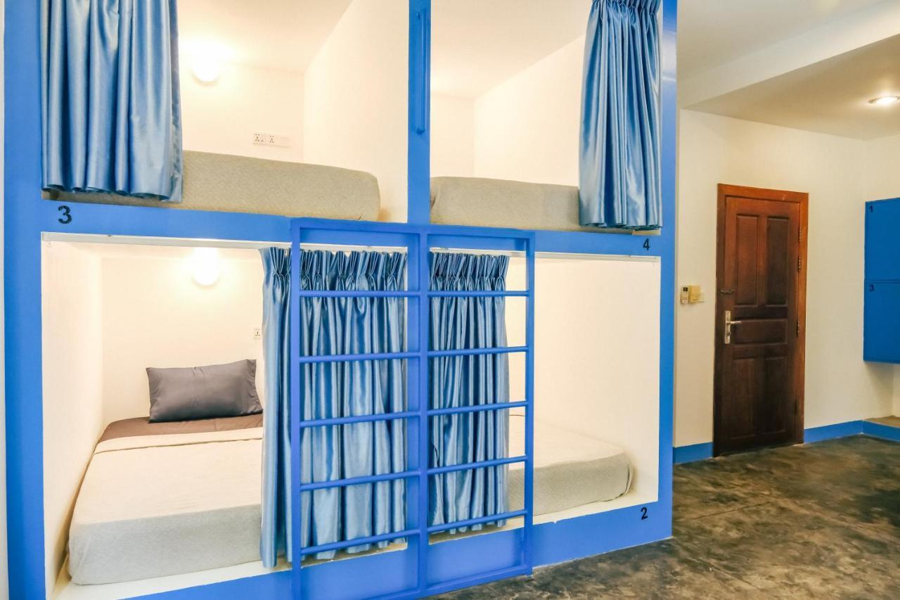 Queentown Hostel Siem Reap Ngoại thất bức ảnh